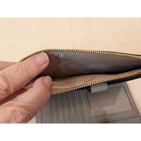 Michael Kors Python-Embossed Leather Zip-Around Wallet Coins Bills Card Slots ID - Picture 7 of 16